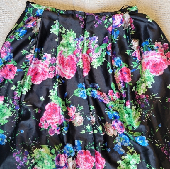 Blondie Nites Formal Maxi Length Floral Prom/Evening Full Skirt - Picture 5 of 12